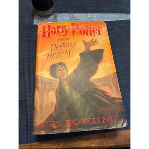 Harry Potter and the Deathly Hallows J.K. Rowling First Edition Hardcover 2007